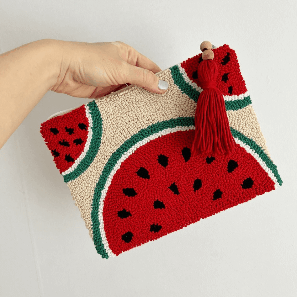 Necessaire criativa em bordado russo